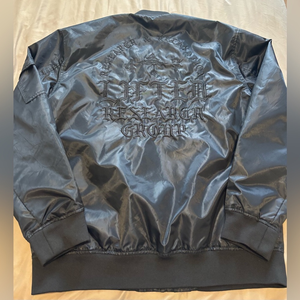 LRG Lifted Research Group Embroidered Bomber Floral Lining Jacket Size XL